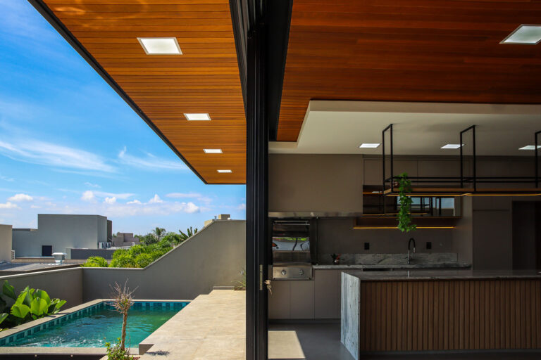 ESQUADRIUM TAMBORE 1-22